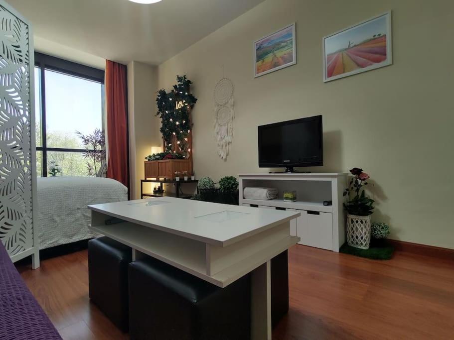 Madrid Alcotour Apto Trabajo Y Relax Alcobendas Exterior photo